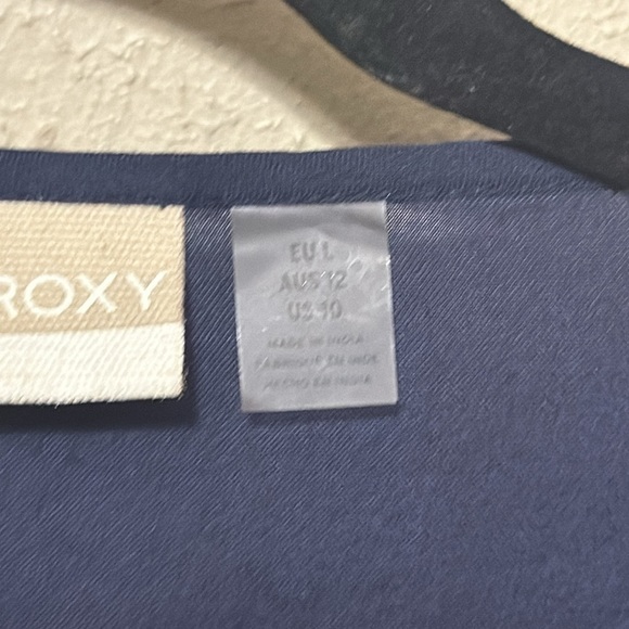 Roxy Monument View blue pink floral wrap dress Size 10 - Picture 5 of 8